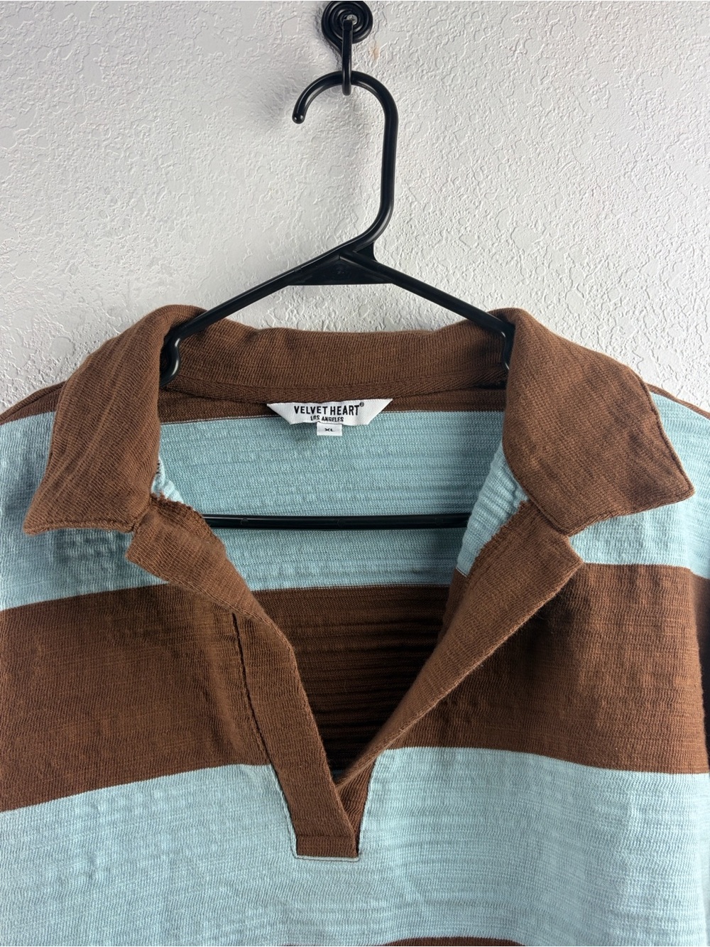 Velvet Heart Women’s  Brown & Light Blue Striped Collared Pullover L - Picture 4 of 7